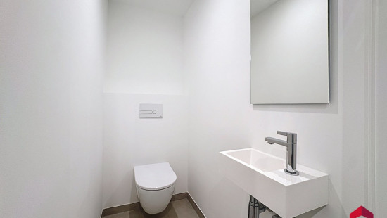 Rue de la Justice - 79 - B12 - 5300