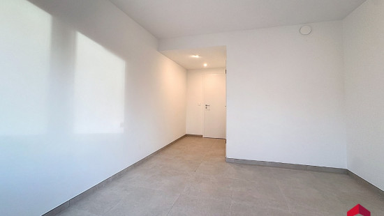 Rue de la Justice - 79 - B12 - 5300