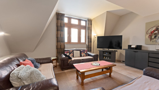 Ernest Feysplein - 2 - 0303 - 8400