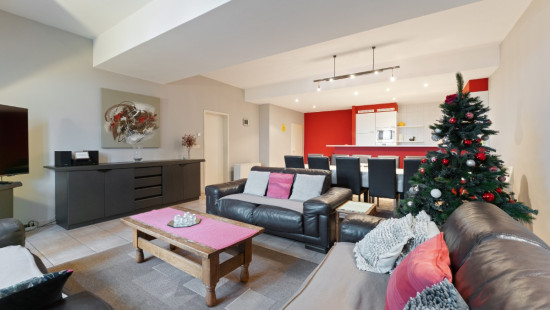 Ernest Feysplein - 2 - 0303 - 8400