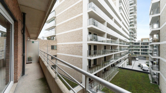 Ernest Feysplein - 2 - 0303 - 8400