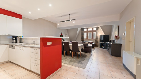 Ernest Feysplein - 2 - 0303 - 8400