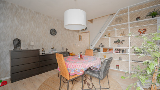 Rue de la Démocratie - 94 - - 4102