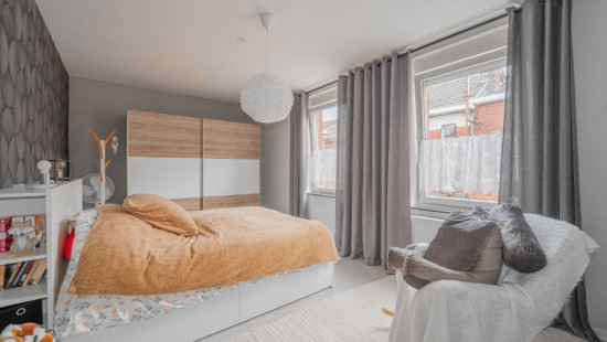 Rue de la Démocratie - 94 - - 4102