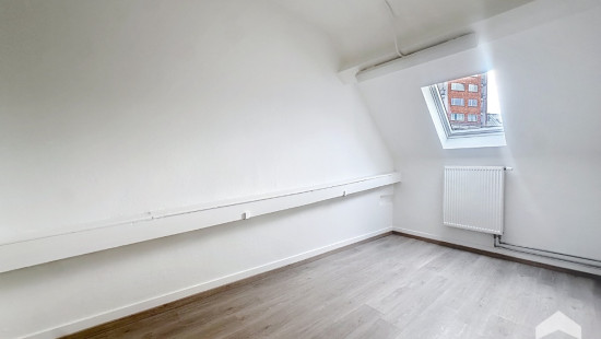 Rue Charles Martel - 54 - - 1000