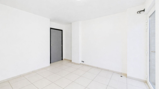 Happe - 8 - B - 5590