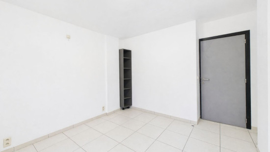 Happe - 8 - B - 5590