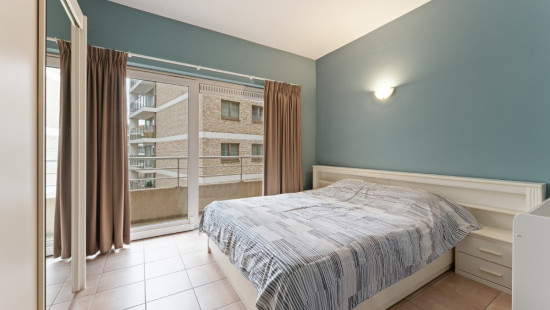 Ernest Feysplein - 2 - 0303 - 8400