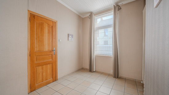 Rue de Velaine - 72 - - 5060