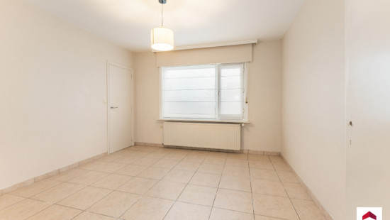 posterijlaan - 4 - - 8740