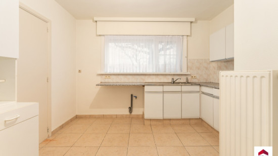 posterijlaan - 4 - - 8740