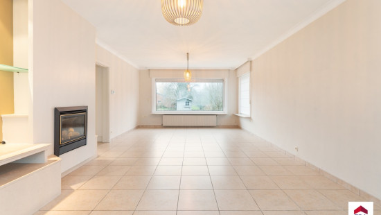 posterijlaan - 4 - - 8740