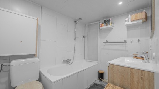 Rue Saint-Roch - 45 - - 5070