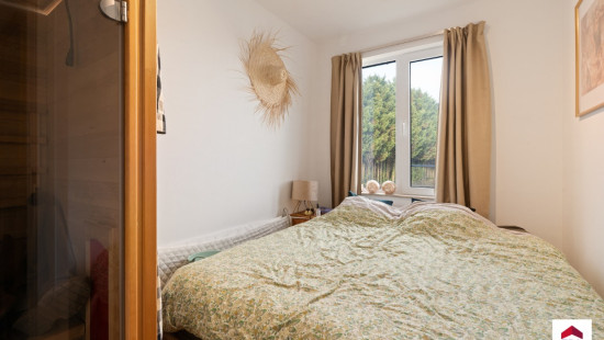 Stationsstraat - 8B - - 1640