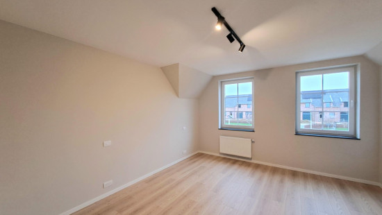 Europaplein - 11 - - 8550