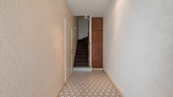 Dorp - 9/9A - - 9220