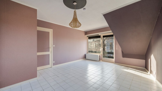 Dorp - 9/9A - - 9220