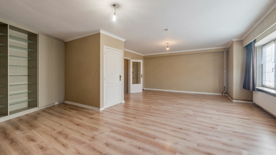 Dorp - 9/9A - - 9220