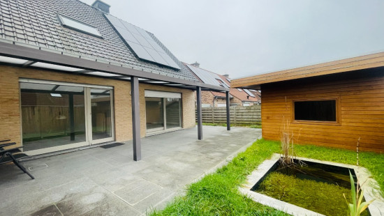 Bunderstraat - 4 - - 8940