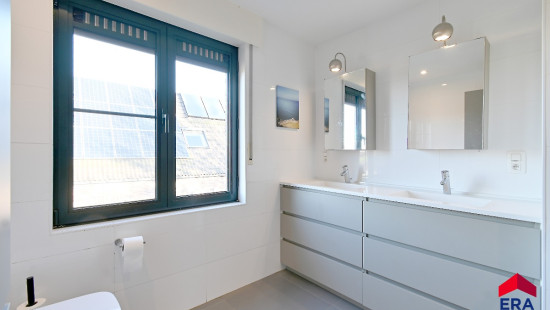 Koningin Fabiolalaan - 27 - - 9990