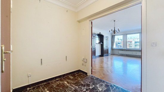 Place Saint-Paul - 1 - A6 - 4000