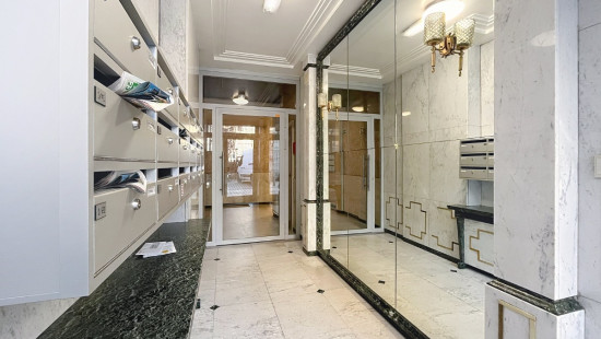 Place Saint-Paul - 1 - A6 - 4000