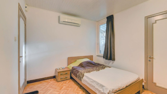 Oude Vestenstraat - 3-5 bus 7 - - 3300