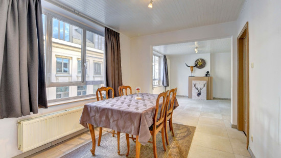 Oude Vestenstraat - 3-5 bus 7 - - 3300