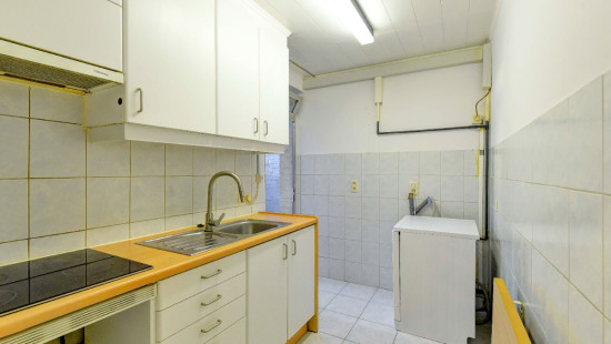 Oude Vestenstraat - 3-5 bus 7 - - 3300