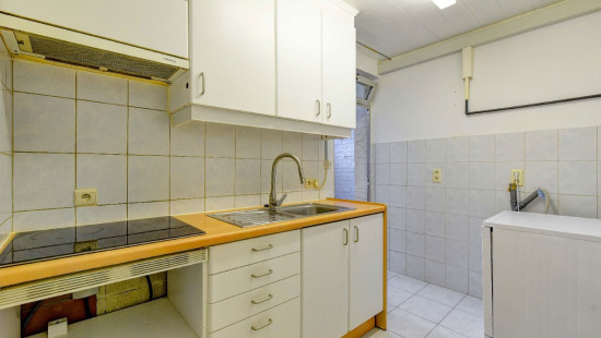 Oude Vestenstraat - 3-5 bus 7 - - 3300