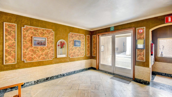 Oude Vestenstraat - 3-5 bus 7 - - 3300