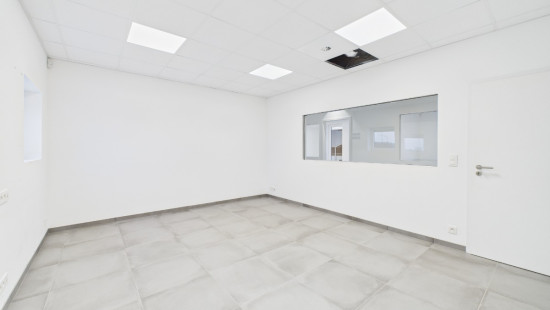 Zone d'activités Nord - 79 - -bureau 1 - 5377