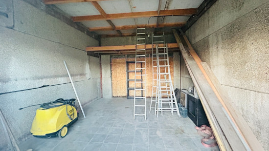 Komenstraat - 70 - - 8940