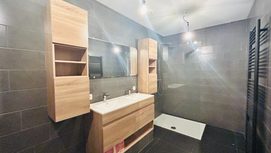 Komenstraat - 70 - - 8940