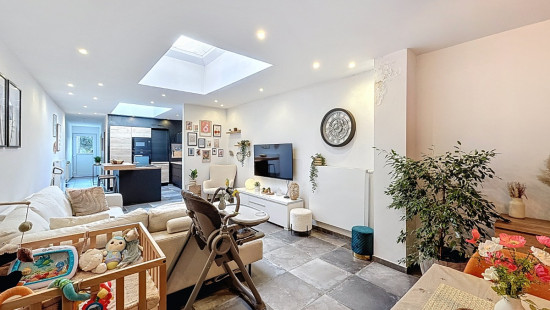 Rue Jules Destrée - 152 - - 7390