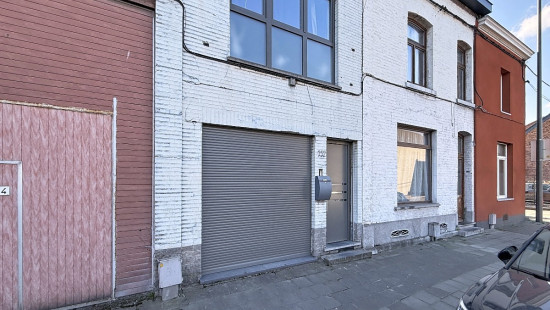 Rue Jules Destrée - 152 - - 7390