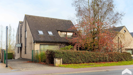 Hoogstraat - 142 - - 9340