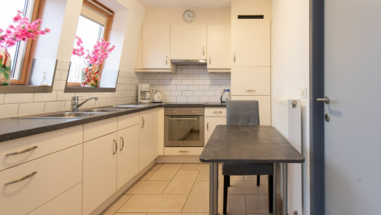 Bevrijdingsplein - 3 - 302 - 8930