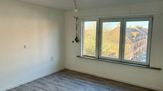 Moeskroenstraat - 91 - - 8930