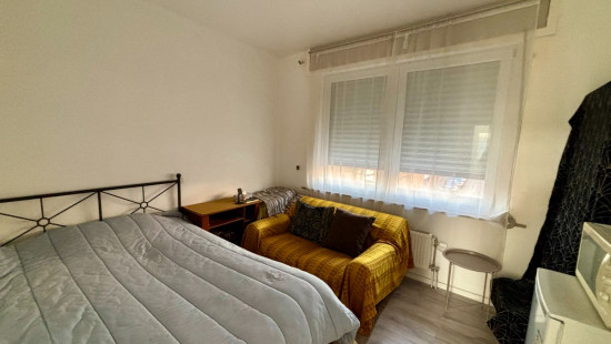 Moeskroenstraat - 91 - - 8930