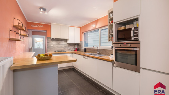 Dokter Jozef Kluyskensstraat - 36 - - 9300