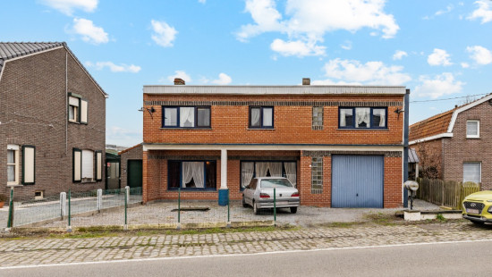 Stationsstraat - 54 - - 9961