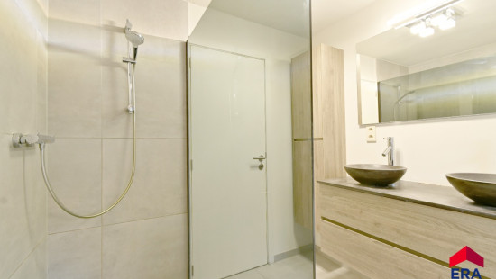 Veldbiesstraat - 17 - - 9900