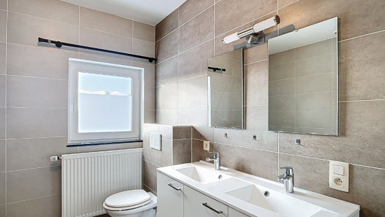 Route des Mainis - 18 - - 6840