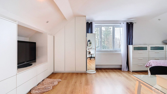 Rue d'Hennuyères - 16 - - 1420