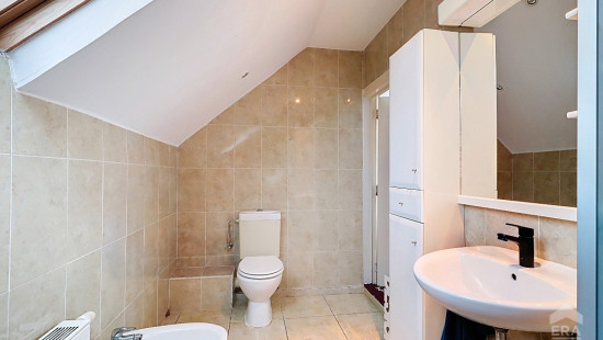 Rue d'Hennuyères - 16 - - 1420