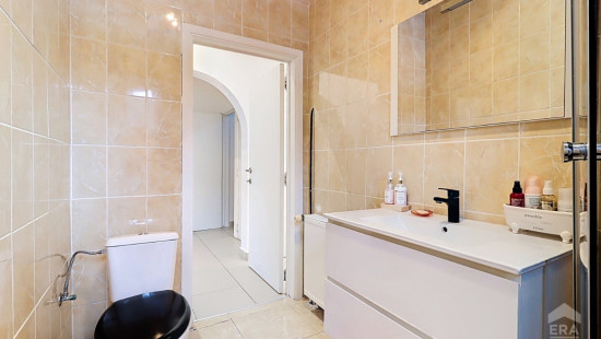 Rue d'Hennuyères - 16 - - 1420