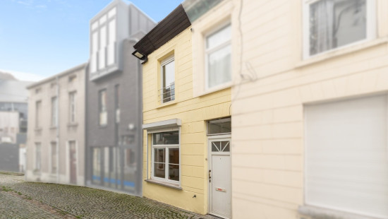 Visstraat - 51 - - 9500