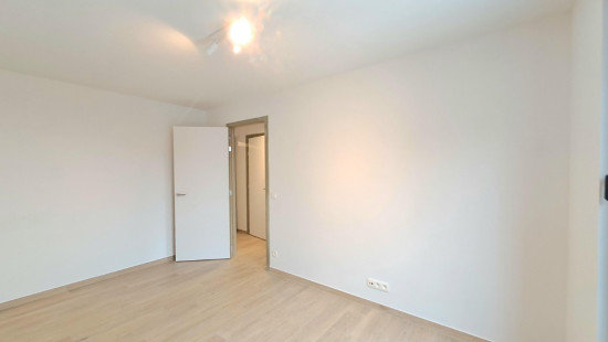 Kortrijkstraat - 2C - - 8550