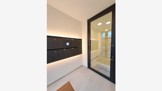 Kortrijkstraat - 2C - - 8550